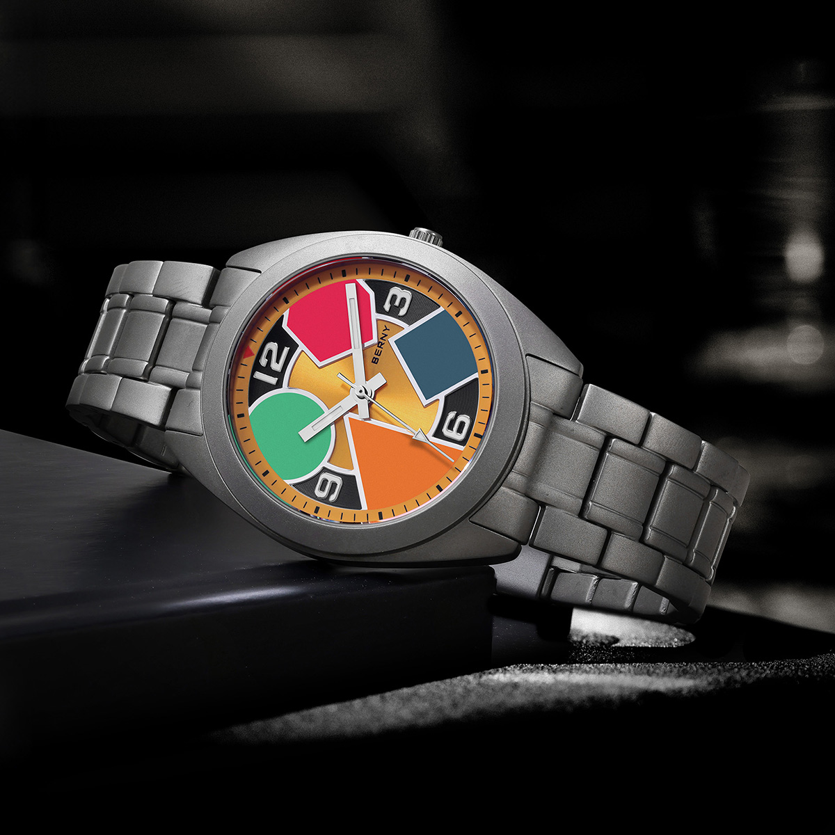 ساعة بيرني تيتانيوم للرجال بطل - مراجعة Rolex Watch Submariner وسعره