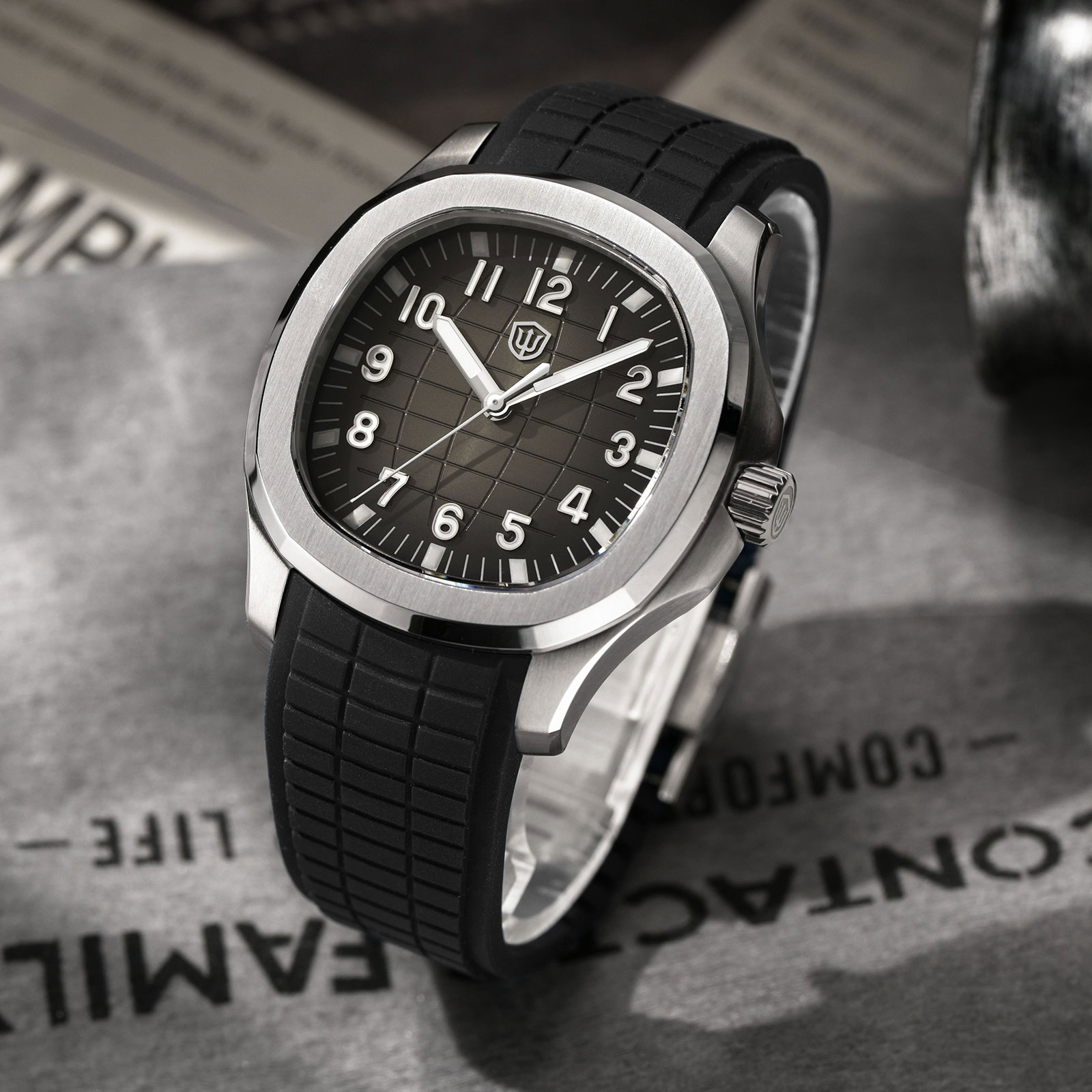 ساعة غوص للرجال من Watchdives  - مراجعة Rolex Watch Submariner وسعره